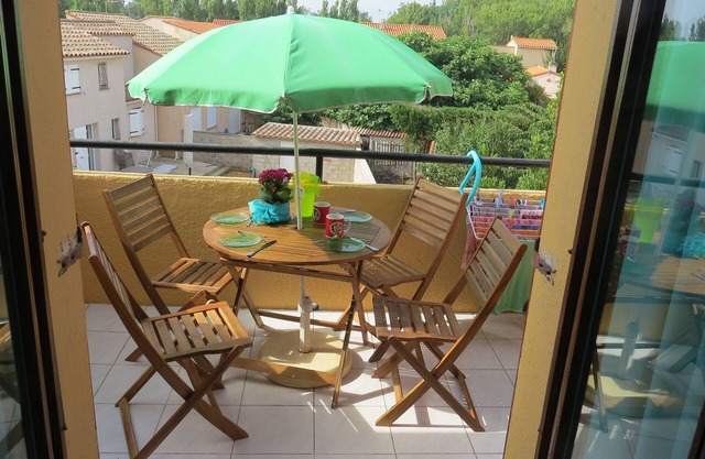 T2 Appart mezzan. , 100 m. plage, propre accueillant