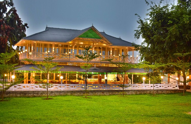 MGM Whispering Wind's Yelagiri