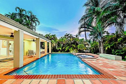 Miami Dream Home/Pool/Jacuzzi/Fire Pit