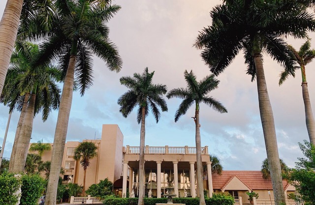 Miami Gardens Inn & Suites