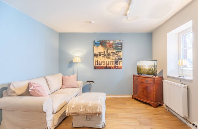 Michels Koje vacation apartment in Husum for up to 2 people