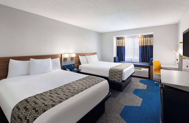 Microtel Inn by Wyndham Bowling Green