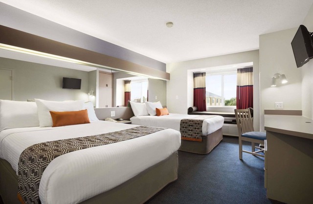Microtel Inn by Wyndham Louisville East
