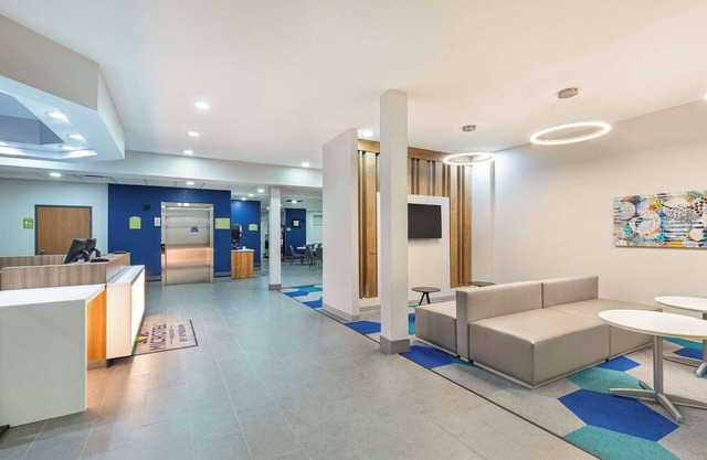 Microtel Inn & Suites by Wyndham Opelika