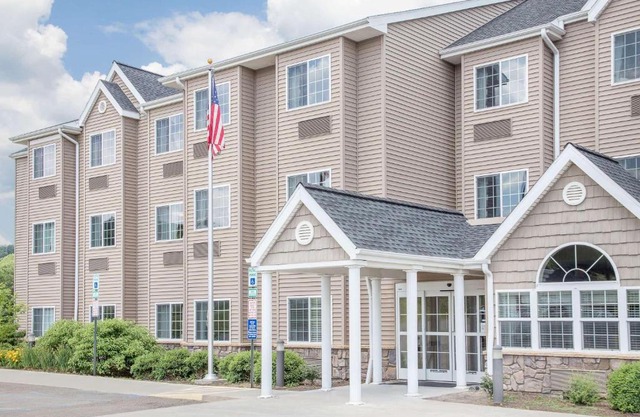 Microtel Inn & Suites Mansfield PA