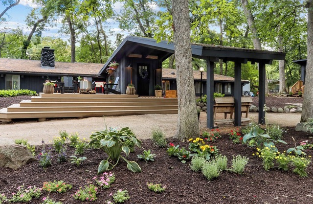 Mid-Century Luxury- Unique Geneva Lake Home
