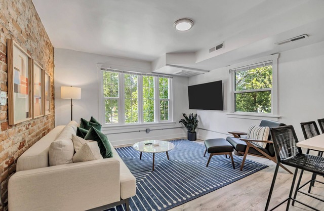 Mid Century Modern SLC Avenues Downtown - 1 BR 1 BA