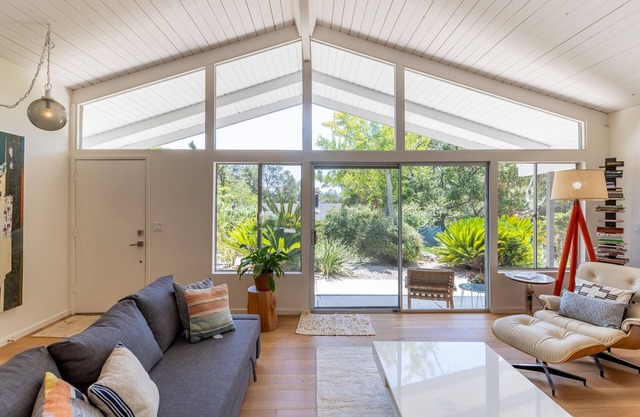 Mid Century Modern 3 bed 2 bath on botanical setting by Santa Barbara Mission