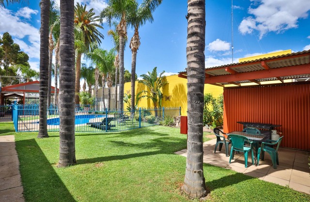 Mid City Plantation Motel