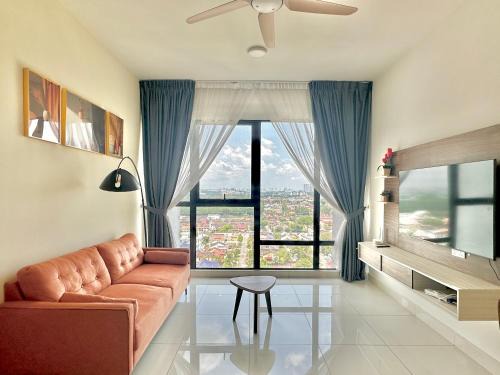 Mid Vally Southkey JB, 2BR, WIFI, 7 mins to CIQ , 5-7pax