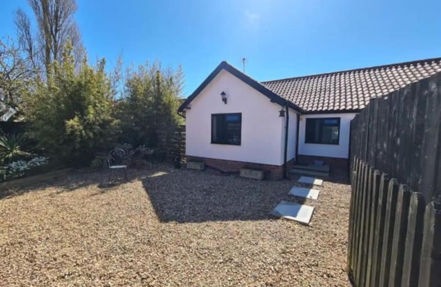 Middle Tree, ideal modern cottage