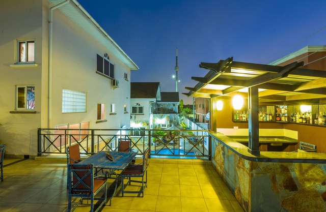Midindi Hotel