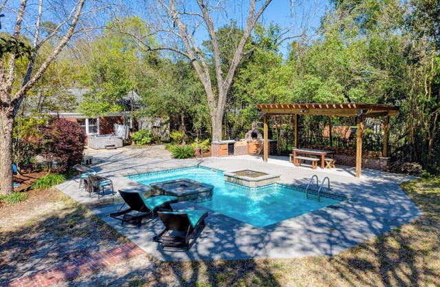 Midtown Oasis 10 min from Wrightsville Beach and Downtown