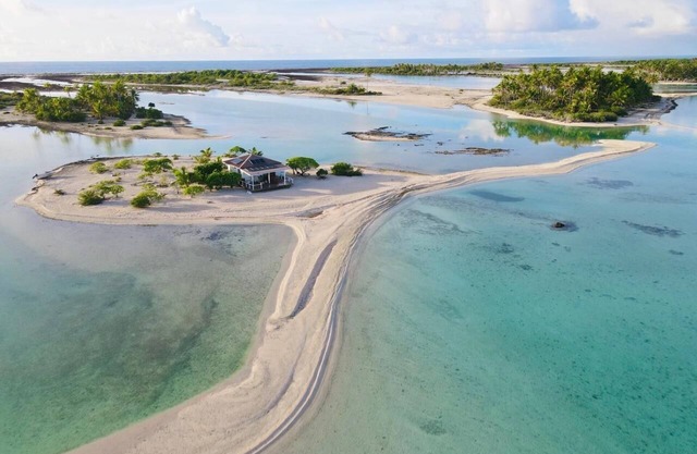 MIHI MITI Private island in TIKEHAU