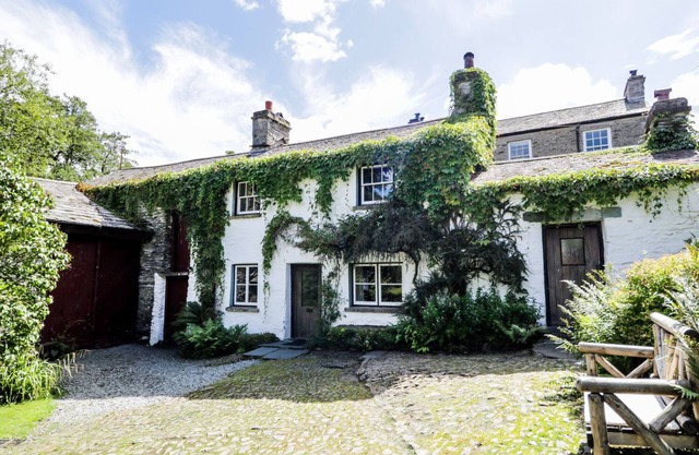 Mill Cottage, GARNETT BRIDGE, LONGSLEDDALE. PROCHE KENDAL