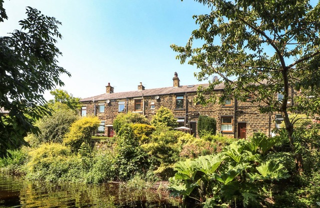 Millie's Cottage, GREENFIELD