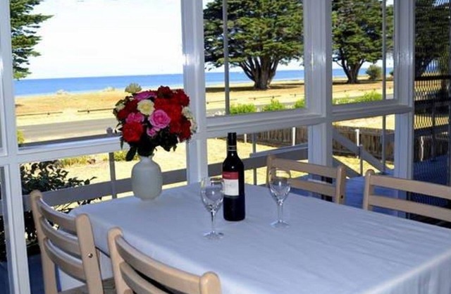 Waterfront on Bluff - vues majestueuses sur le front de mer