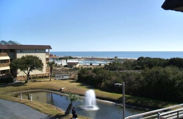 Million Dollar View-King-Bunk Beds w TVs HD-New Kitchen / Bathrm-Free WiFi / Vélos