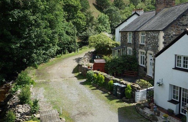 Minafon Cottage - Two Bedroom Cottage, Sleeps 3