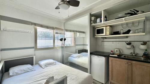 Minerve by Welcome to Cannes