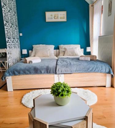 Mini Apartman