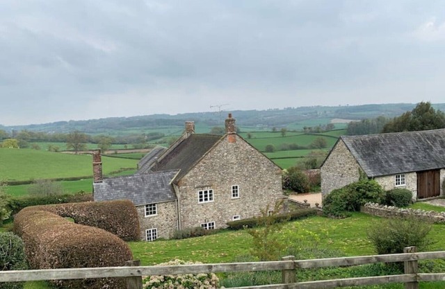 Mini Soho Farmhouse in Devon's Blackdown Hills