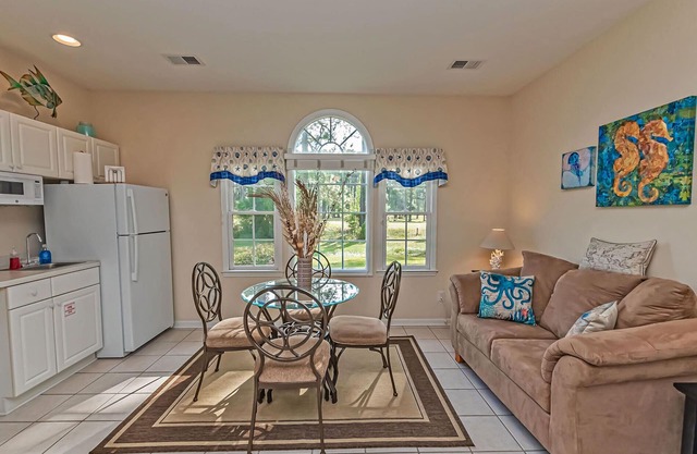 Mini Suite up to 4 people