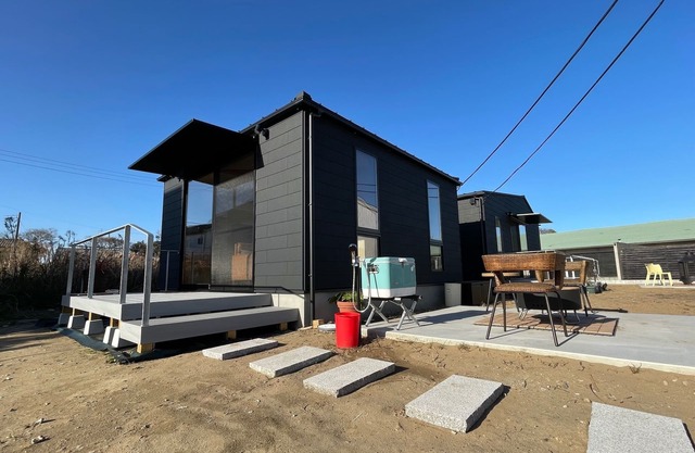 Minimal Twin Mutsumi 2person building / Sambugun Chiba