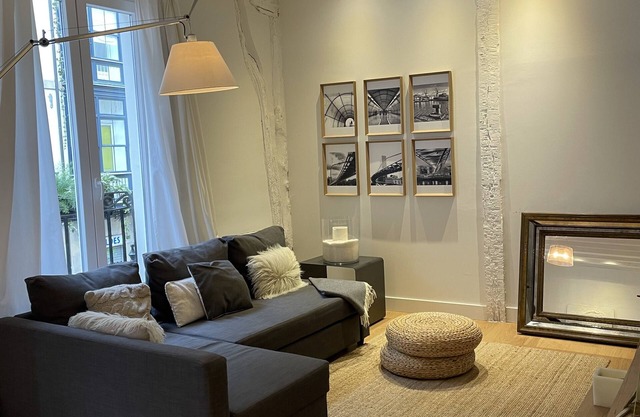 Appartement minimaliste au coeur de Bilbao, métro et parking à 50m