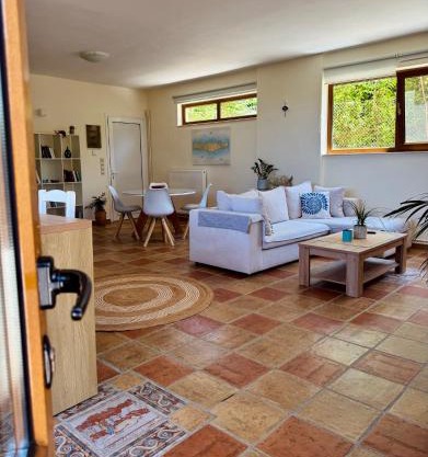 Minoa apartment