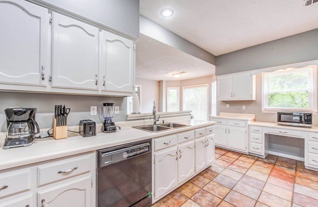 Mins to Shelby Farm Park! - Comfy in Cordova