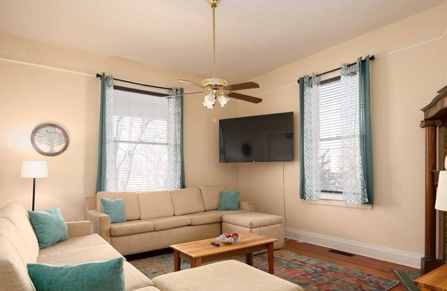 Brilliant in Birmingham-lessthan10min to downtown!