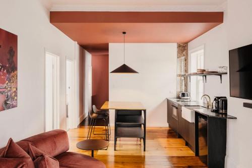 Miss Midgley's - Drawing Room