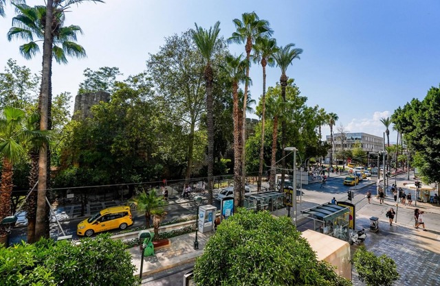Missafir Modern Flat near Hadrian's Gate