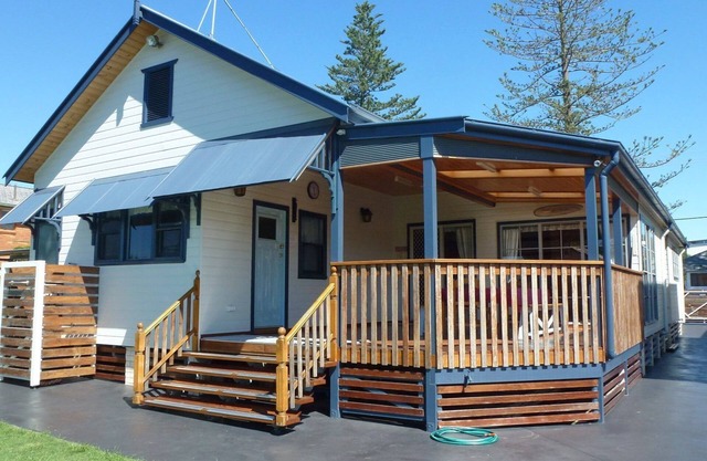 Misty's Beachside Cottage