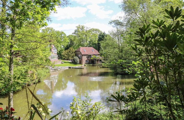 Miswells Cottages - Lake View