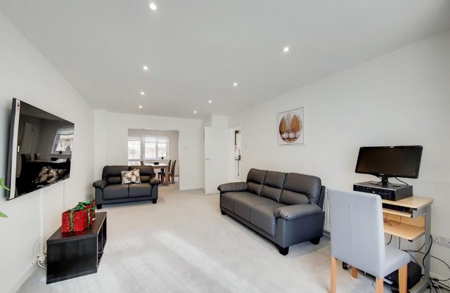 Mitchley House