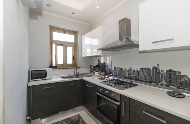 MM Benghazi Modern Appt x2 Nice-Millefiori Area