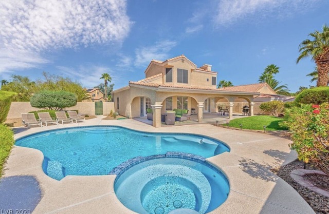 Model home in the Lakes