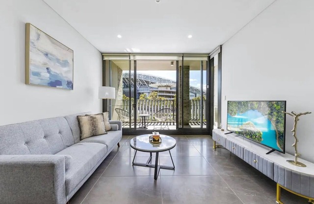 Modern 1 Bed Apt | OP | MHS
