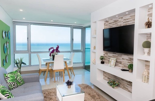 1BR moderne | WiFi | Vues de l'océan à couper le souffle par Huespedia