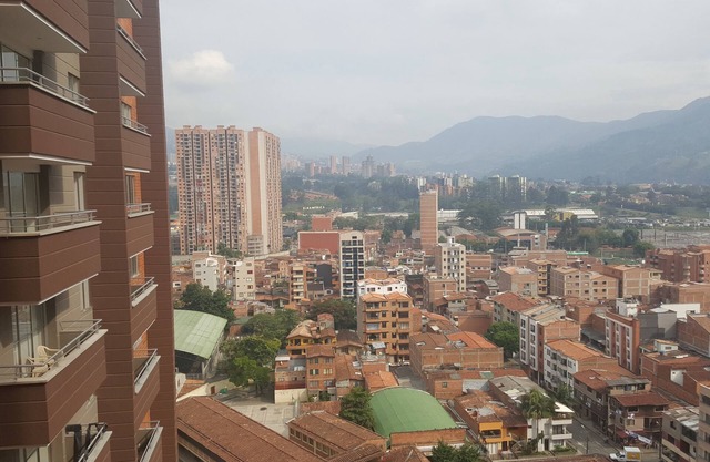 Modern 16th Floor Sabaneta Getaway