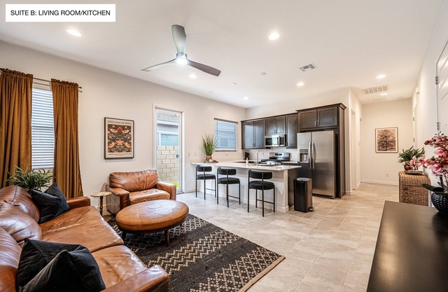 Modern 1BR/1BA Casita w/Private Yard, Garage & Fast WiFi – Near Luke AFB