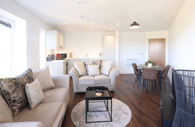Appartement-Salle de bain privée séparée-Vue sur Rue