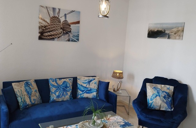 Appartement moderne de 2 pièces - balcon, WLAN, TV, près du centre-ville