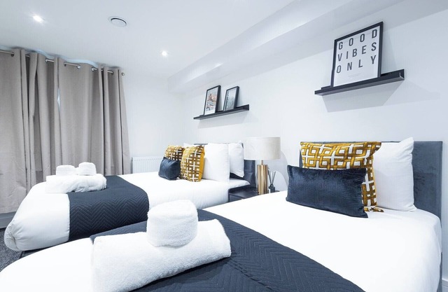 Modern 2br Apartment