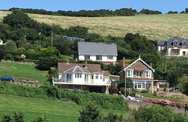 Bungalow moderne avec 3 chambres et vue fantastique sur la baie de Combe Martin