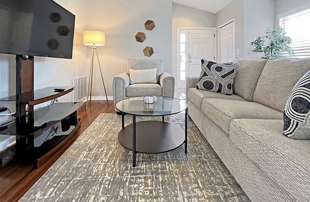 Modern 3 BR Home with Large Garage, Fenced Yard