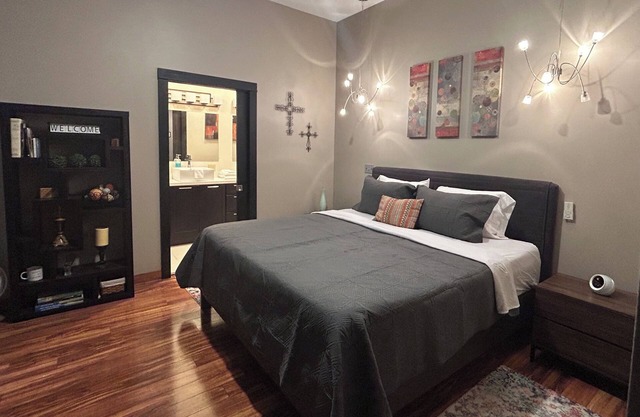 Modern 3000sf 3-bedroom loft in historic Downtown Fort Scott