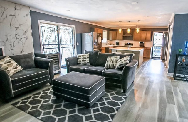 Modern 3BR/3BA Brick Home for Luxury Stay Near Everything!
